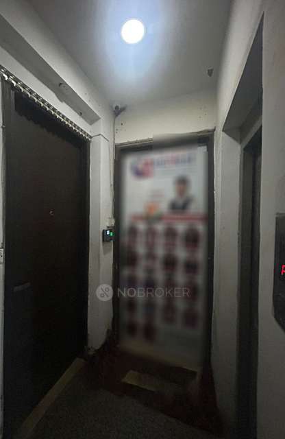 Office Space in Gautam Nagar, Delhi for sale 