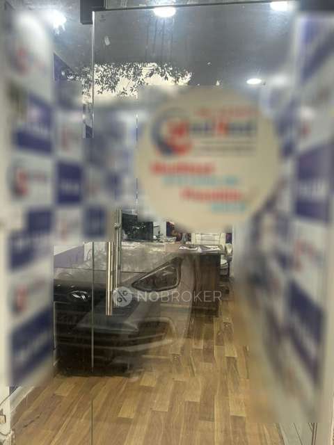 Office Space in Gautam Nagar, Delhi for sale 