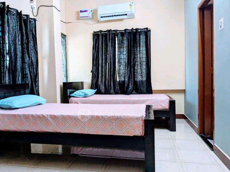 PG for Girls in Pvr, Grand Mall, Velachery