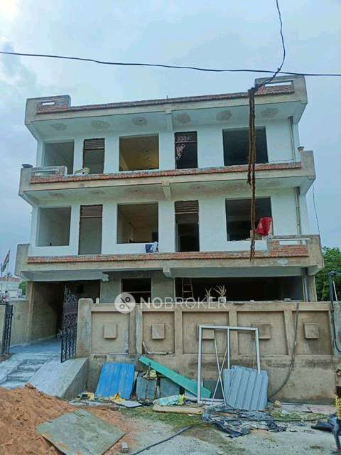 Godown/Warehouse in Omicron I, Greater Noida for Rent 