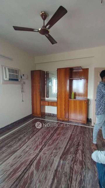3 BHK Flat In Jains Swarnakamal Apartments, Saligramam For Sale  In Saligramam