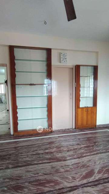 3 BHK Flat In Jains Swarnakamal Apartments, Saligramam For Sale  In Saligramam