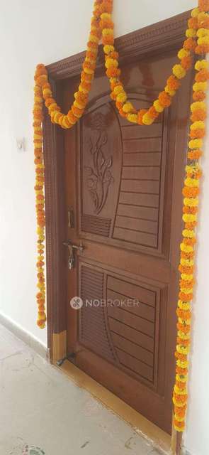 3 BHK Flat In Skt Vishnu Srinivasam Apartments For Sale  In Mallapur