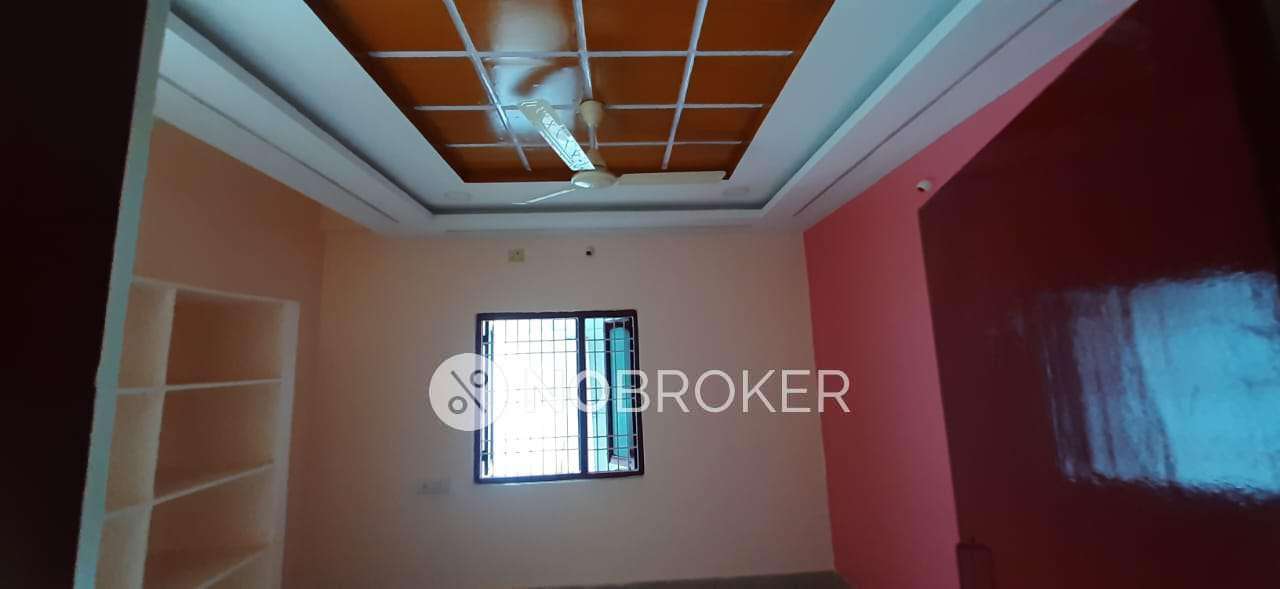 3 BHK Flat In Skt Vishnu Srinivasam Apartments For Sale  In Mallapur
