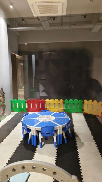 2 BHK Flat In Dosti West County Pine  For Sale  In Thane West