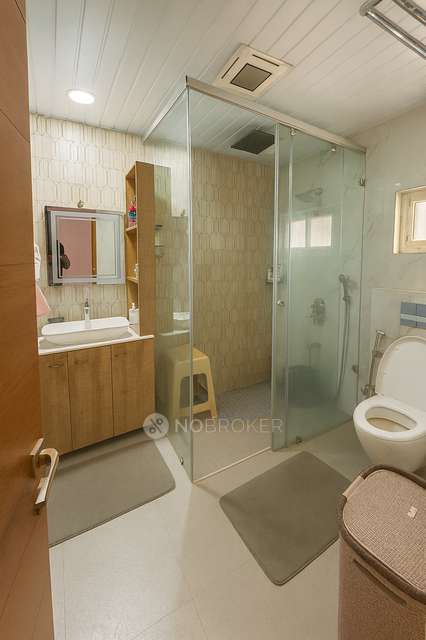 4+ BHK Flat In Savitri Sadan A For Sale  In Adarsh Nagar