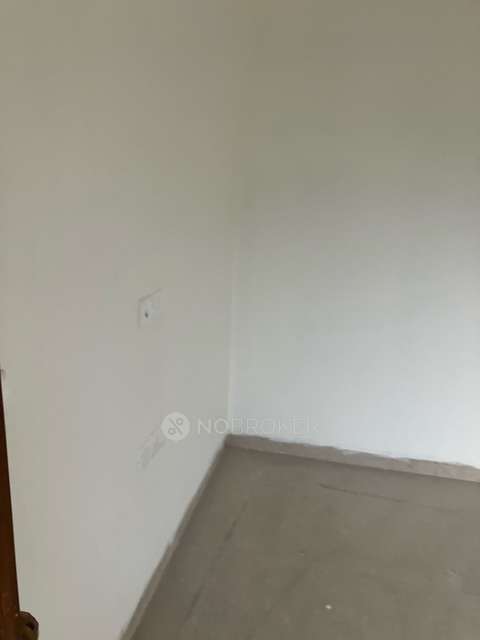 2 BHK Flat In Aditya City Apartments, Nh-24 For Sale  In Shahpur Bamheta