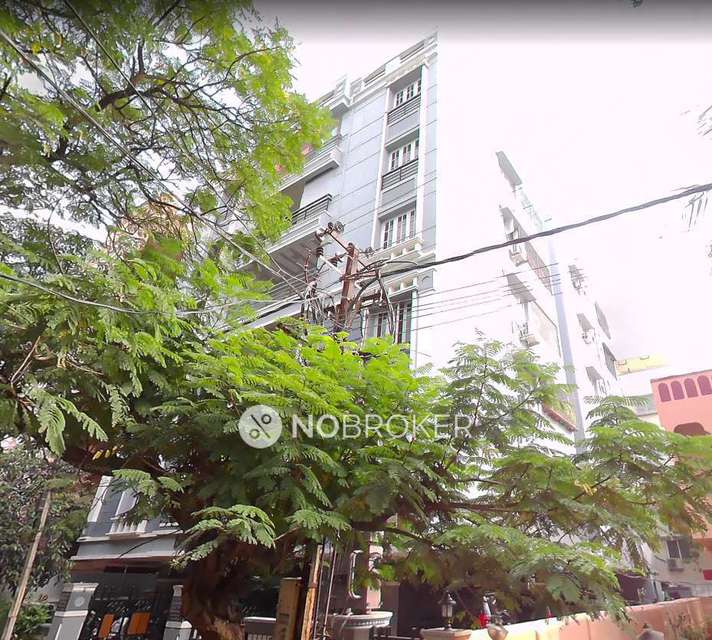 2 BHK Flat In Diamond Appartment For Sale  In Begumpet