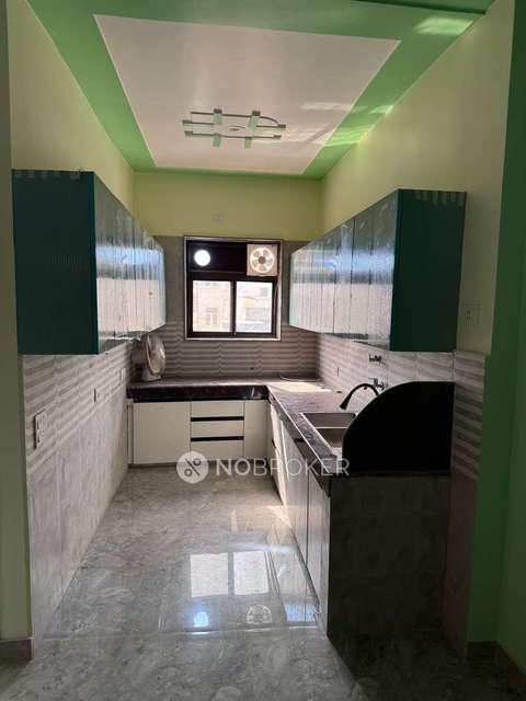 3 BHK Flat In Standlone Building for Rent  In  Sector 104