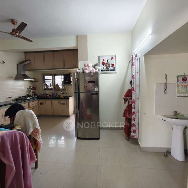 2 BHK Flat In High Rise Pearl Apartment,hastinapuram For Sale  In Hastinapuram