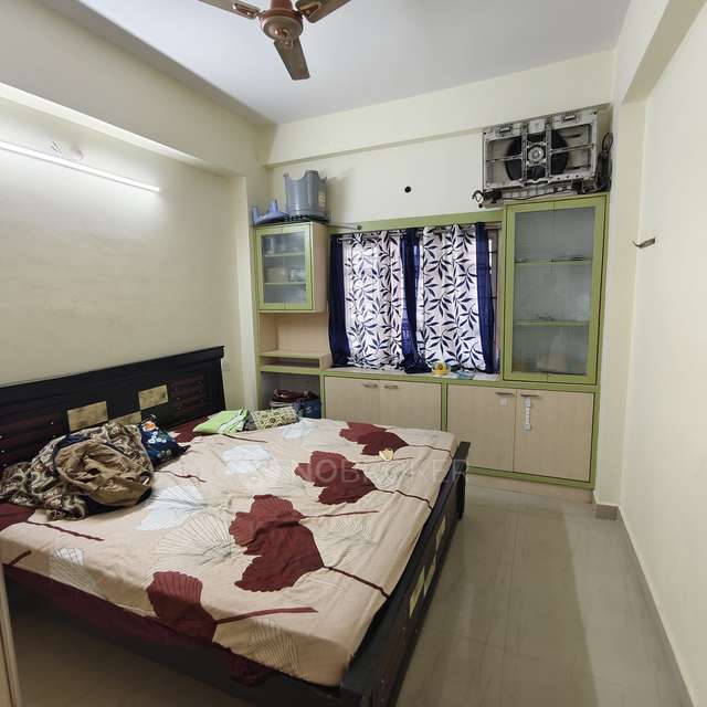 2 BHK Flat In High Rise Pearl Apartment,hastinapuram For Sale  In Hastinapuram