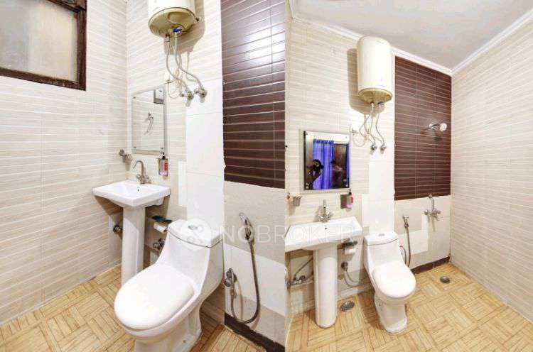 PG for Anyone in Plot No 27, 16, V Block, Dlf Phase 3, Sector 24, Gurugram, Haryana 122010, India