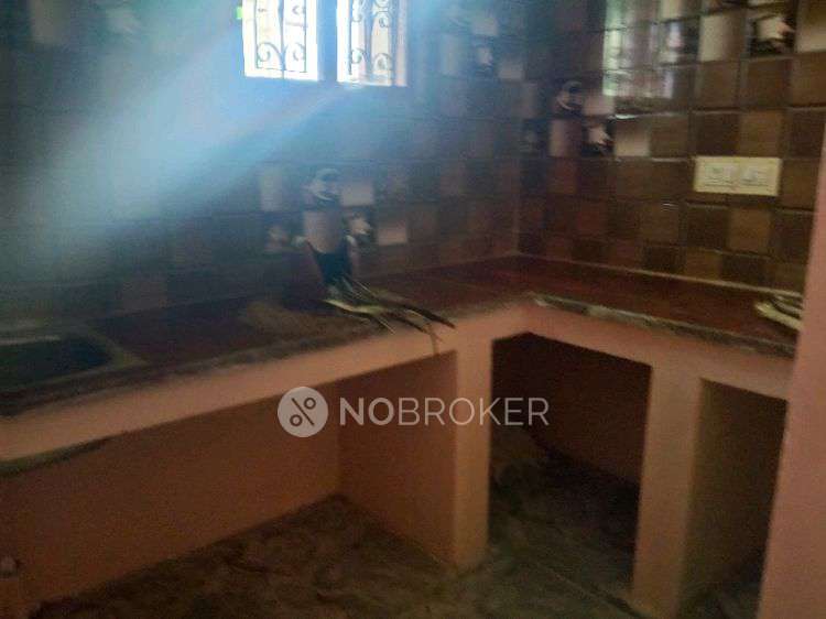 2 BHK House for Rent  In Hindu College