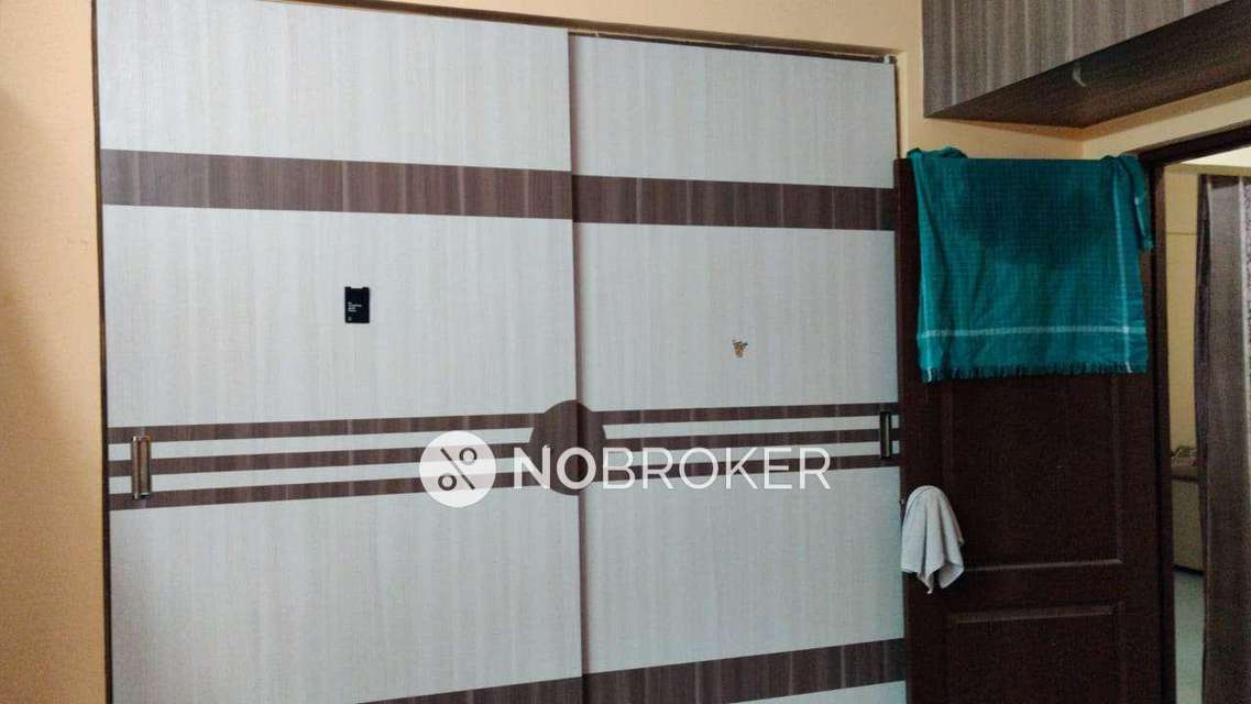 2 BHK Flat In Sapthagiri Towers For Sale  In Sorahunase