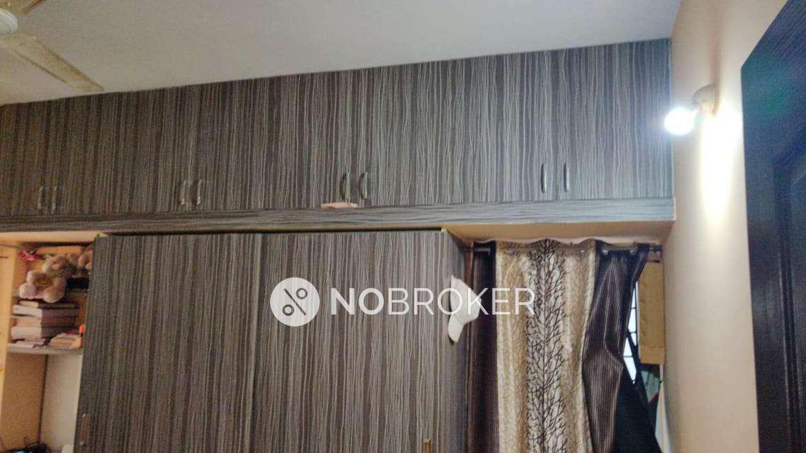 2 BHK Flat In Sapthagiri Towers For Sale  In Sorahunase