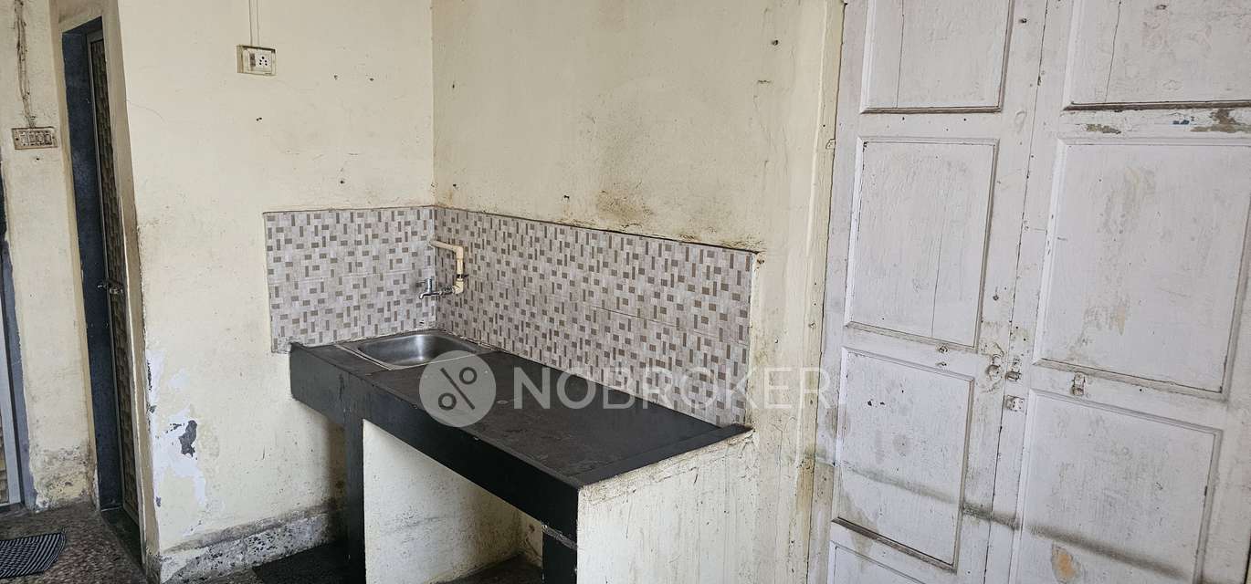 2 BHK Flat For Sale In Anusaya Co Op Hsg Soc Ltd