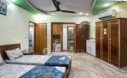 PG for Girls in Laxmi Nagar