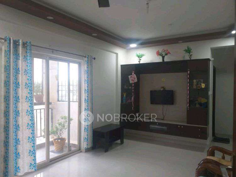2 BHK Flat In Meenakshi Estates North Avenue For Sale  In  Thanisandra, Bangalore