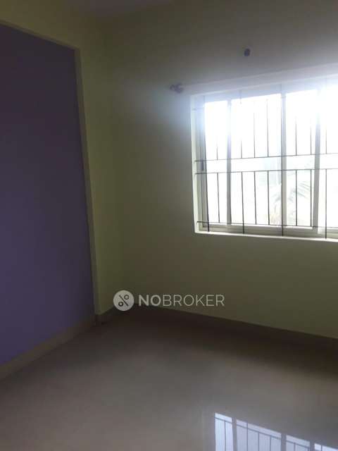 2 BHK Flat In Shreyas Crescent Apartment For Sale  In Krishnarajapura