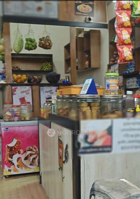 Shop in Periyapanicheri Bus Stop, Chennai for sale