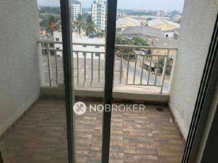 1 BHK Flat In Majestique Aqua For Sale  In Phursungi