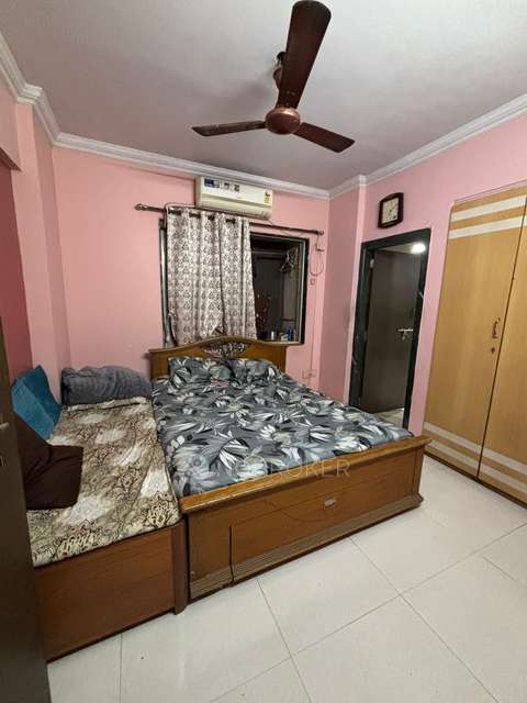 2 BHK Flat In Swastik Residency, For Sale  In Thane West