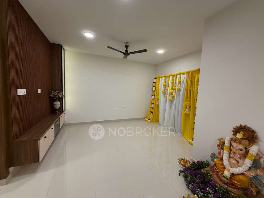 2 BHK Flat In Clpd Sunrise  for Rent  In Palm Lakeside