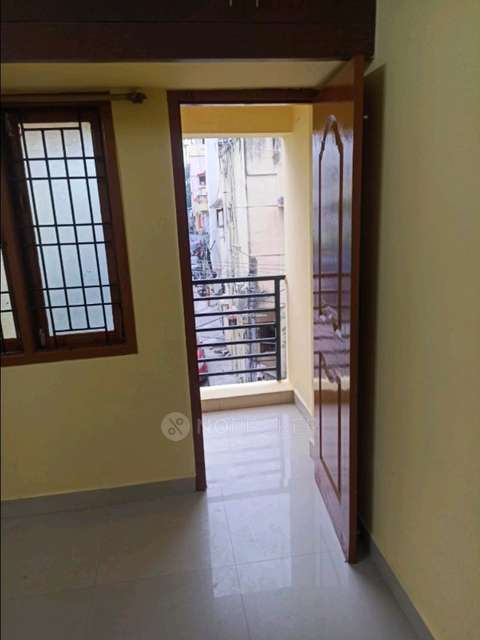 2 BHK Flat In Lakshmi Mukundas Apartments, Iyyappan Thangal For Sale  In First Floor, No:859, Gangai Amman Koil St, Ramachandra Nagar, Iyyappanthangal, Chennai, Tamil Nadu 600056, India