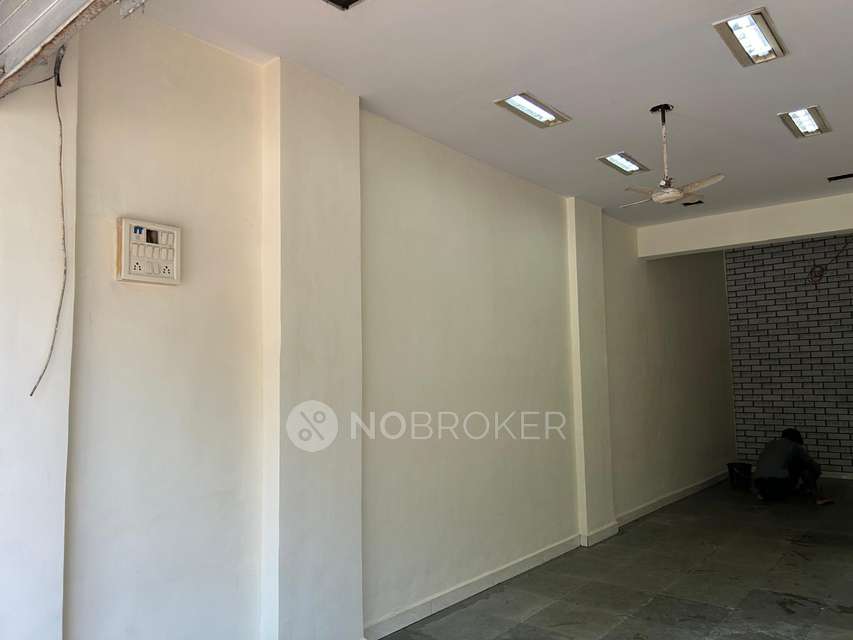 Shop in Kandivali East, Mumbai for Rent 