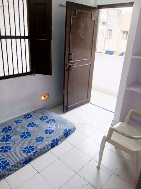 2 BHK House for Rent  In Koti Womens College Bus Stand