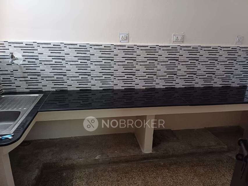 1 BHK Flat In Fathima Apartment for Rent  In  Annanagar East