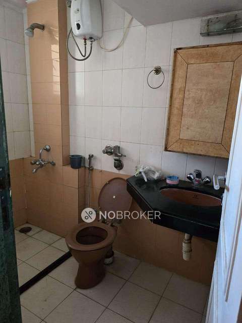 1 BHK Flat In Penrose Chs Ltd. For Sale  In Thane West