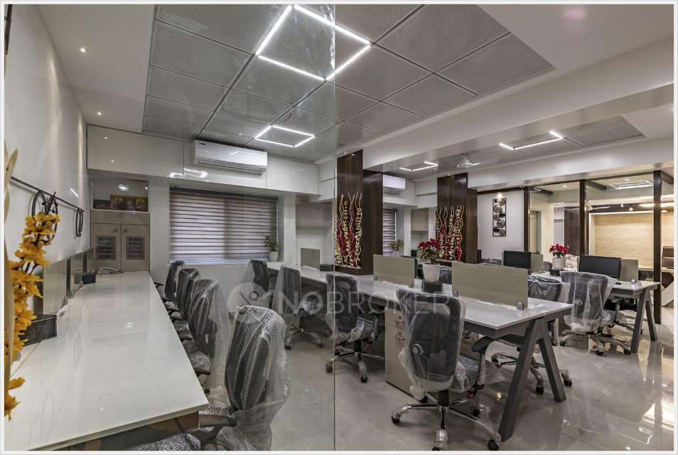 Office Space in Shanti Complex, Pune for Rent 