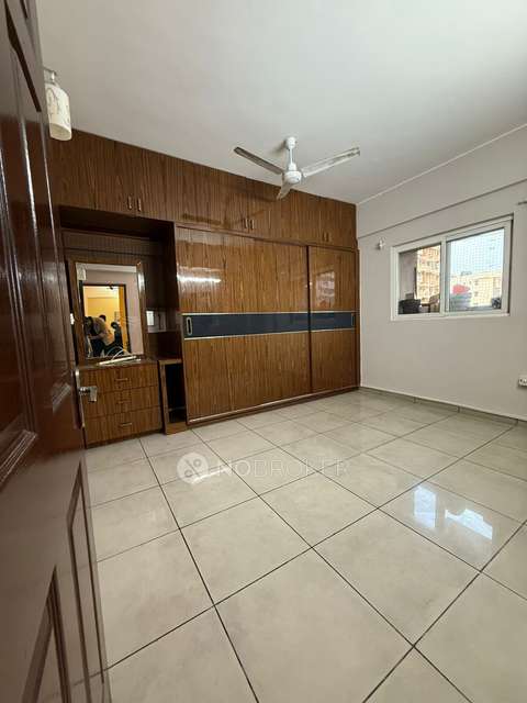 Single Room for Female In 3 BHK  In Alpine Eco Apartments In Doddanekkundi