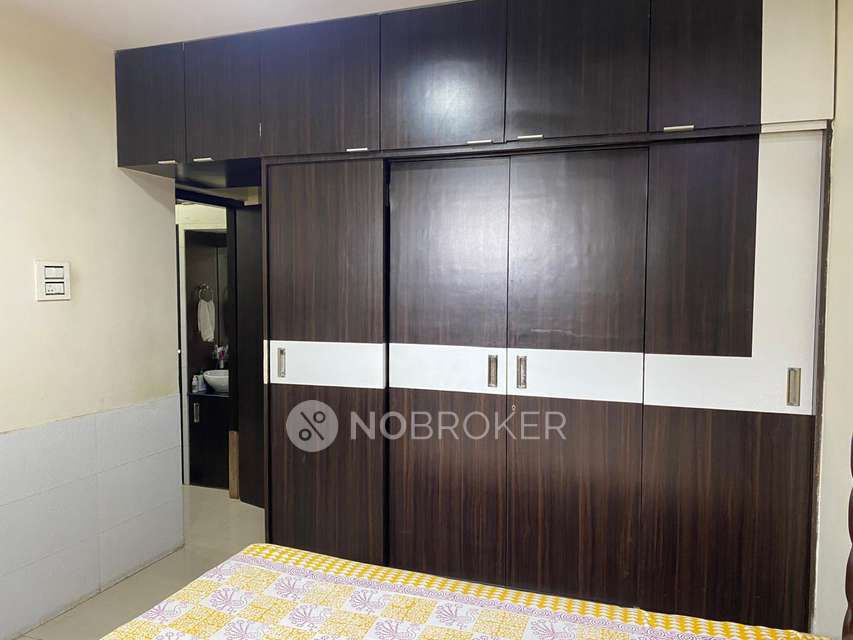 2 BHK Flat In Saidham Complex For Sale  In Kandivali West