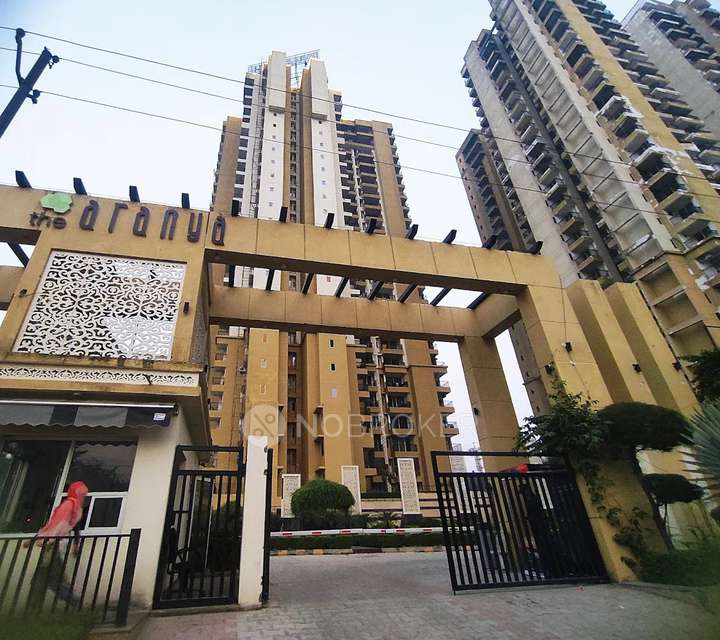 Shared Room for Female In 3 BHK  In Arana Socity In Sector 122