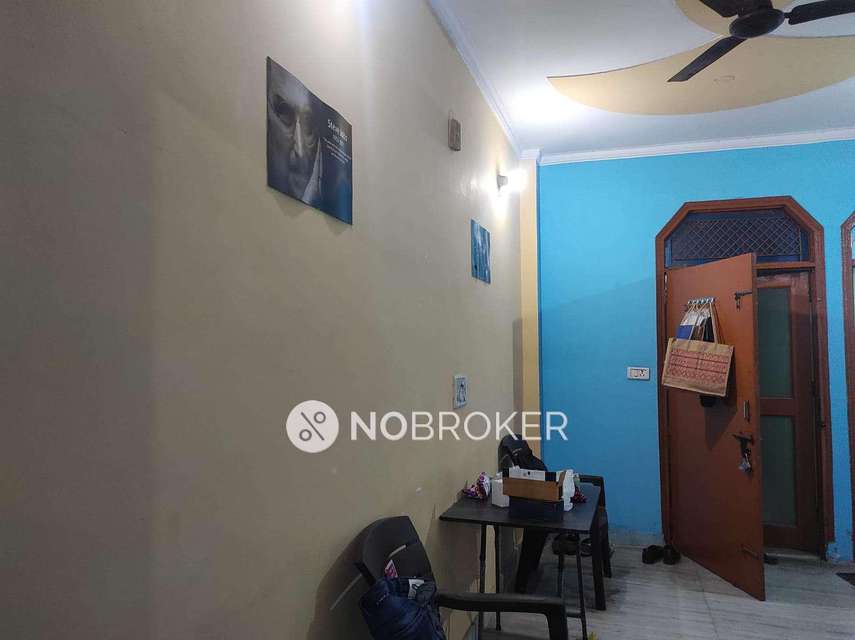 2 BHK Flat In Standalone Building  For Sale  In  Dwarka