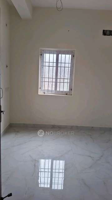 2 BHK House for Rent  In 466, Ezhil Nagar, Sholinganallur, Chennai, Tamil Nadu 600119, India