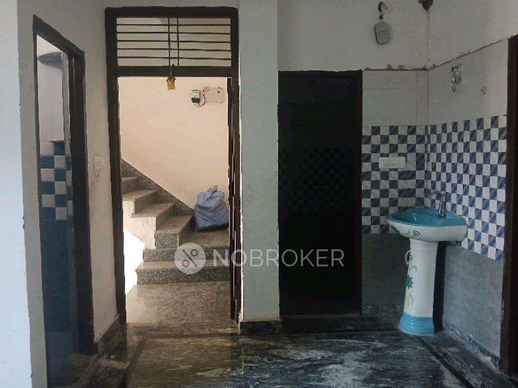 2 BHK Flat In House No. 173 for Rent  In Mcv7+78v, Block F, Nandgram, Ghukna, Ghaziabad, Uttar Pradesh 201003, India