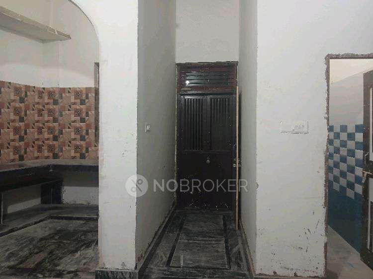 1 BHK Flat In House No. 173 for Rent  In Mcv7+78v, Block F, Nandgram, Ghukna, Ghaziabad, Uttar Pradesh 201003, India