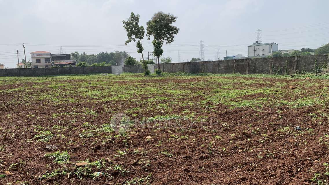 Godown/Warehouse in Manjankaranai Main Road, Chennai for Rent 