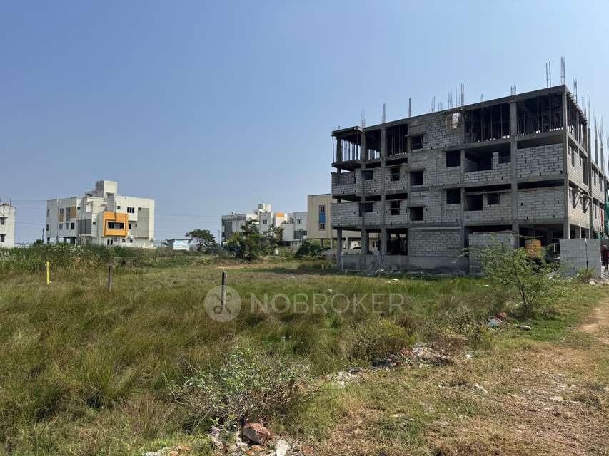 Plot For Sale  In 2nd Cross Road