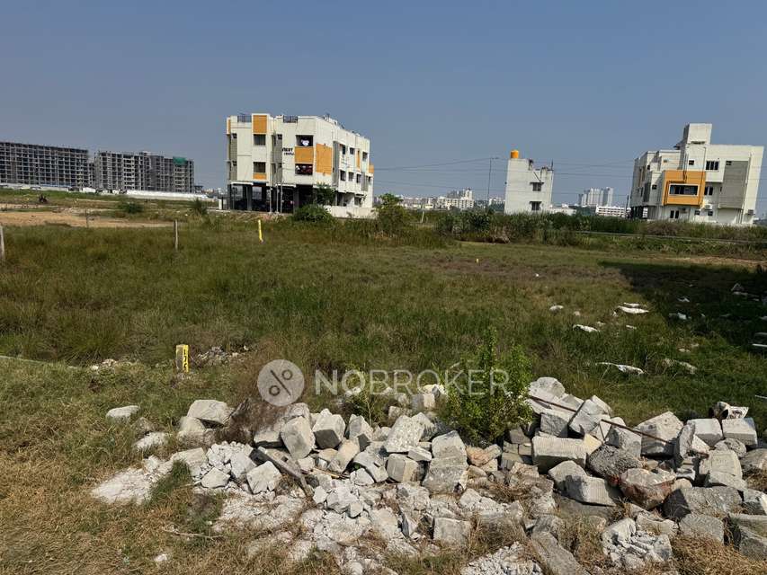 Plot For Sale  In 2nd Cross Road