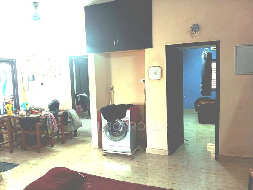 Shared Room for Male In 2 BHK  In Vaikunth Nivas, Chitlapakkam In Balaji Avenue