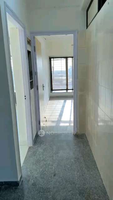 2 BHK Flat In Horizon Blue Horizon for Rent  In Malad West