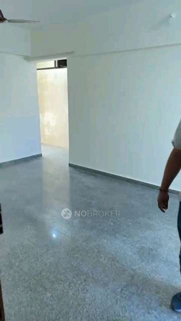 2 BHK Flat In Horizon Blue Horizon for Rent  In Malad West