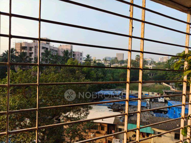 Single Room for Male In 2 BHK  In Luke Towers In Jogeshwari West