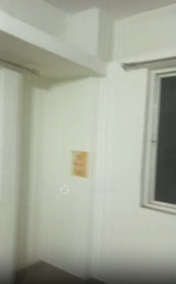 2 BHK Flat In Crjw+h2g, Jambhulwadi Rd, Siddhivinayak Society, Pune, Maharashtra 411046 for Rent In Pune Cantonment