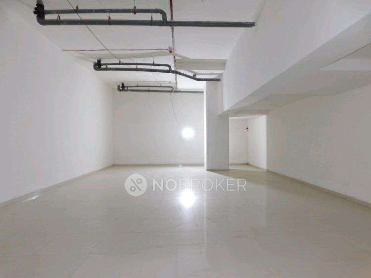 Godown/Warehouse in Ramniranjan Jhunjhunwala College Of Arts. Science & Commerce (empowered Autonomous Status), Mumbai for Rent