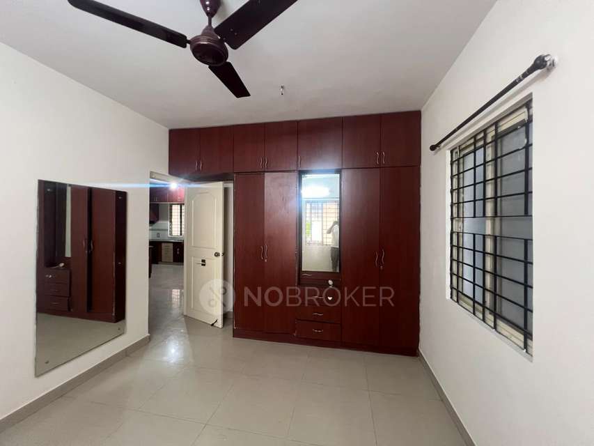 2 BHK Flat In Golden Heritage, Bommanahalli for Rent  In Bommanahalli